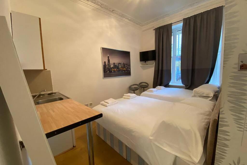 F6-Comfy Ground Flr Studio Fits 4- Near Paddington Лондон Екстер'єр фото