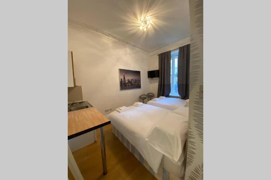 F6-Comfy Ground Flr Studio Fits 4- Near Paddington Лондон Екстер'єр фото